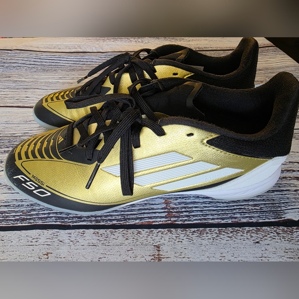 Adidas Men's Messi F50 Indoor Soccer/Turf Shoes